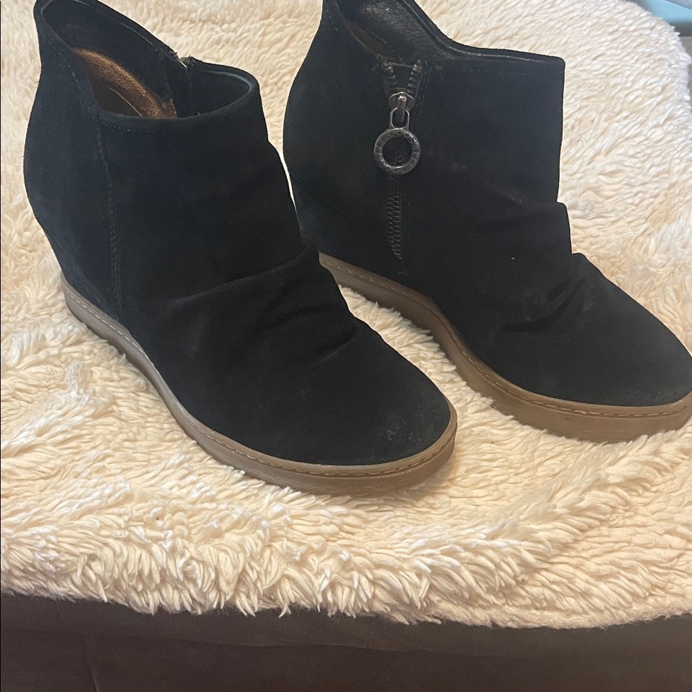 Sofft Black Suede Wedge Booties